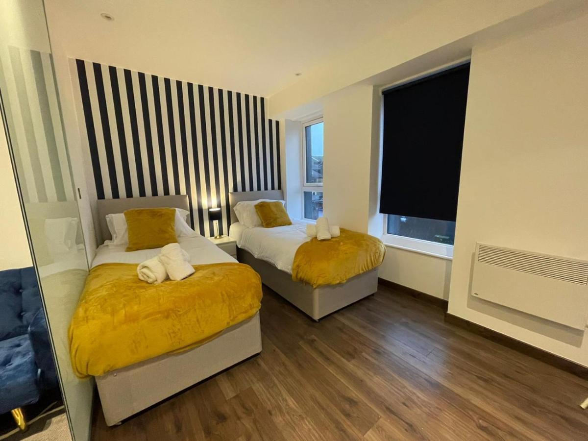 Park Street Apartment Luton By Hostaguest Εξωτερικό φωτογραφία