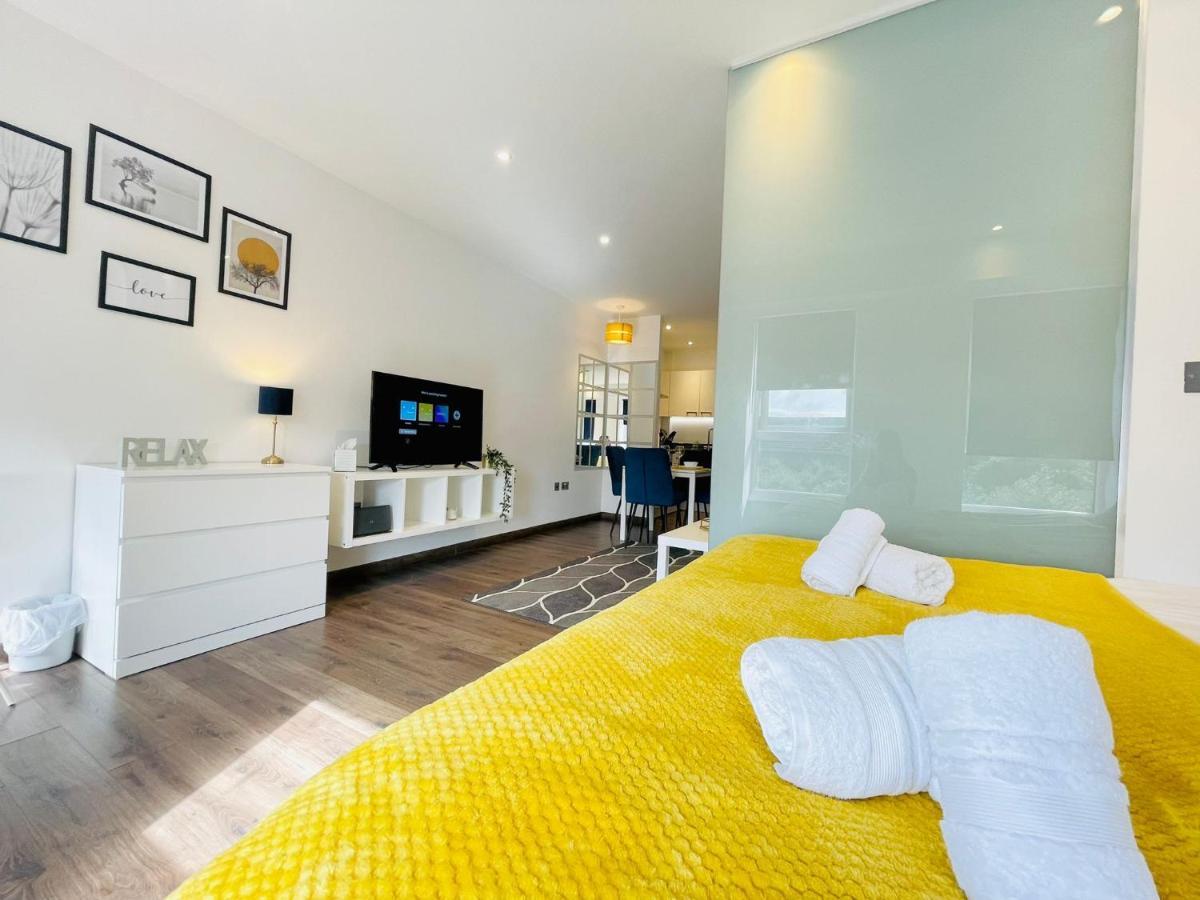 Park Street Apartment Luton By Hostaguest Εξωτερικό φωτογραφία