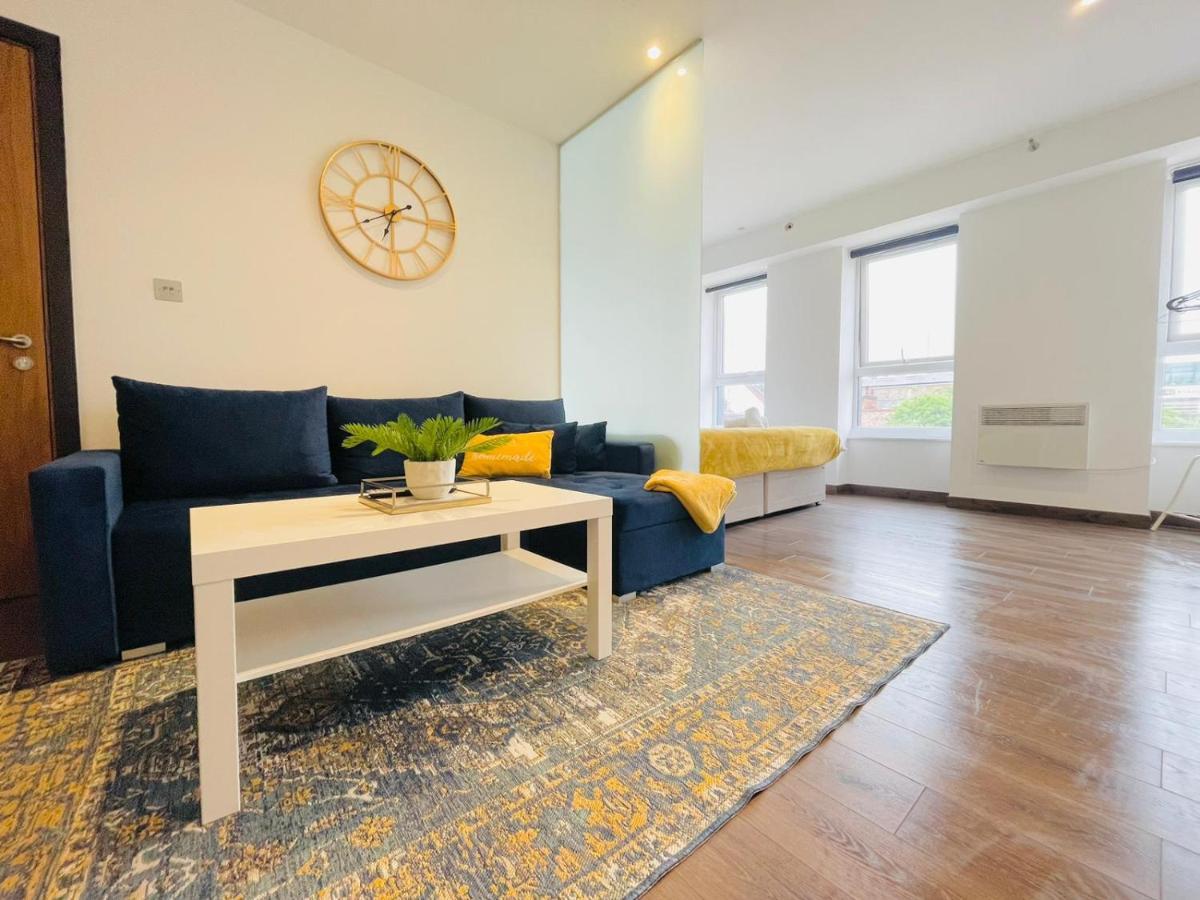 Park Street Apartment Luton By Hostaguest Εξωτερικό φωτογραφία